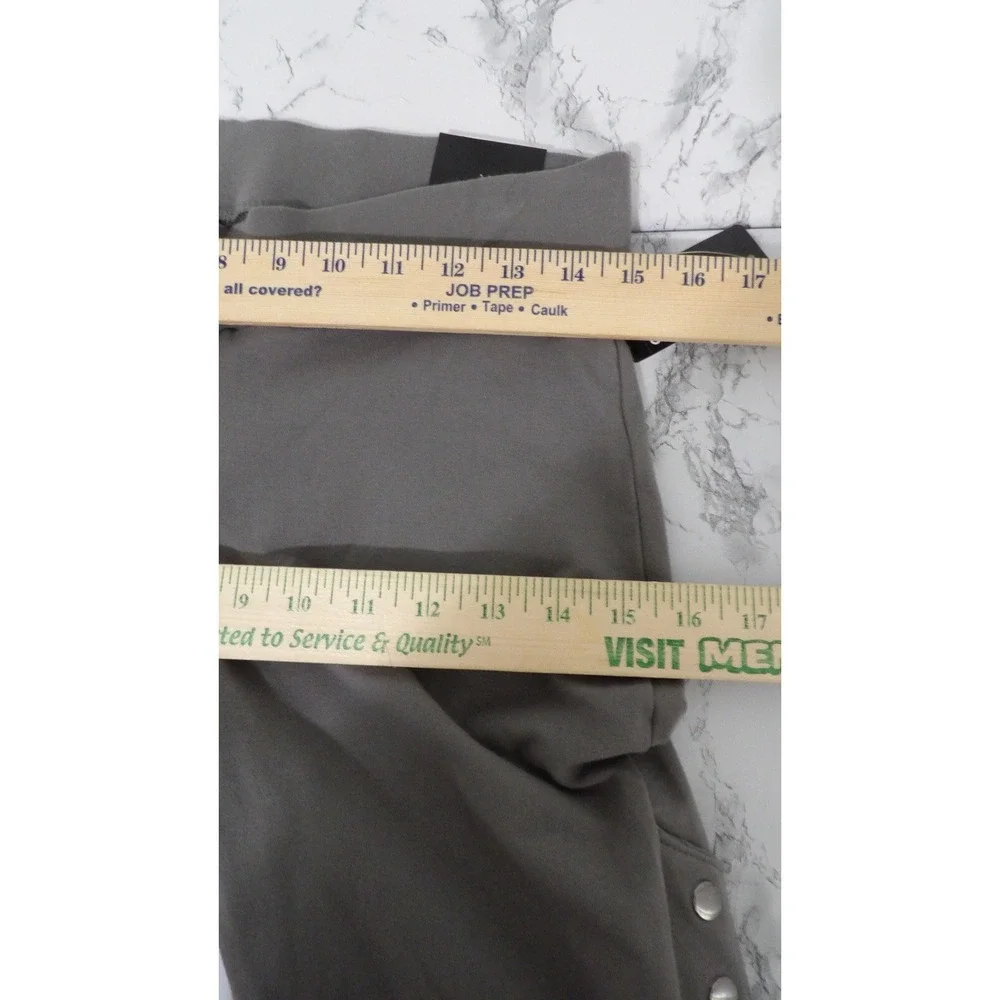 New Torrid Active Bike Shorts Pull On Stretch Cotton Knit Snap Gray Size 0 Large